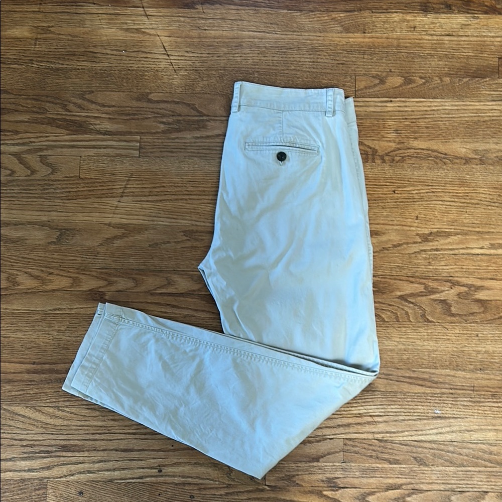 Vince Light Tan Chinos